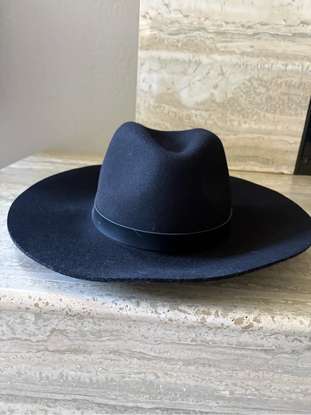 Saks Fifth Avenue Black Wide-Brim Felt Rancher Hat